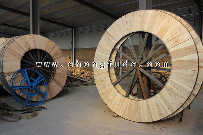 電線電纜軸盤加工車間